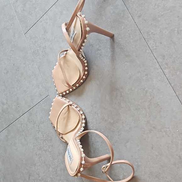 Steve Madden Square Toe Heels - Picture 5 of 5